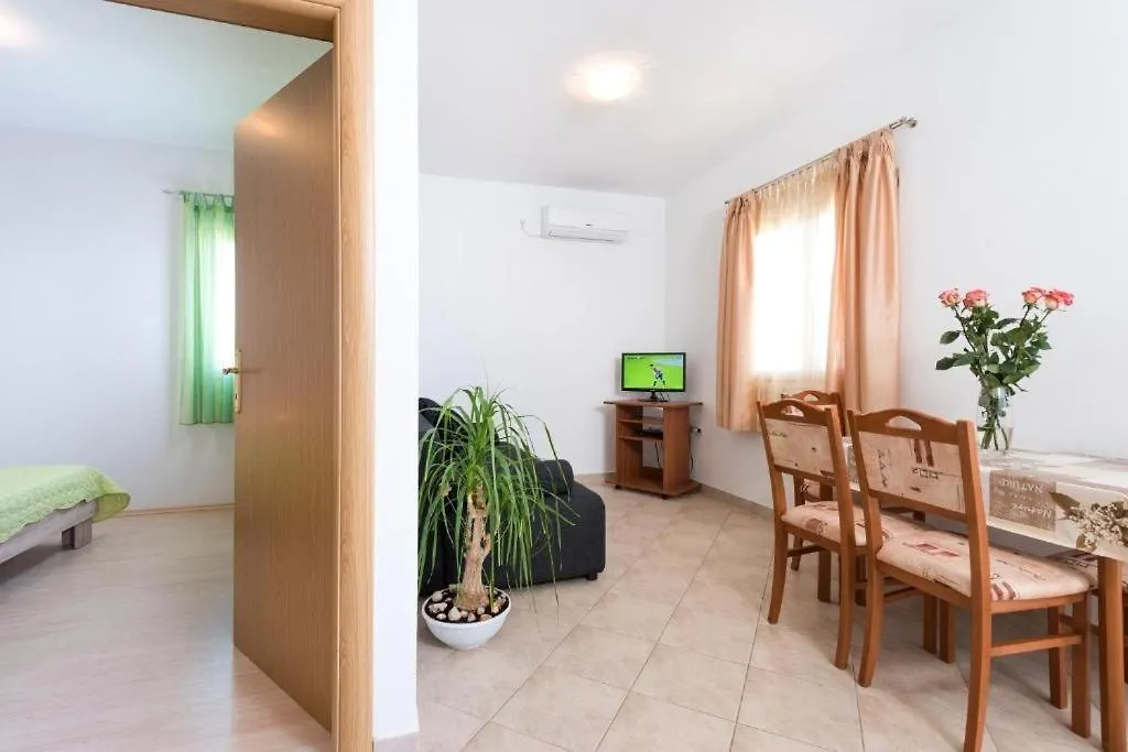 Apartment In Seget Vranjica With Sea View, Balcony, Air Conditioning, Wifi 5142-1