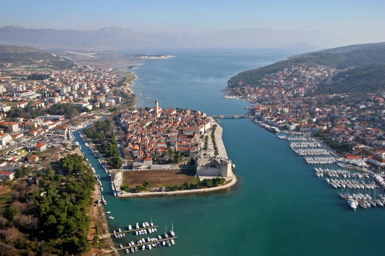 Apartment In Seget Vranjica With Sea View, Balcony, Air Conditioning, Wifi 5142-1 Croatia
