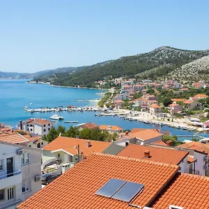 Apartament Stanic, Seget Vranjica