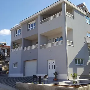 Pensjonat Parcela, Seget Vranjica
